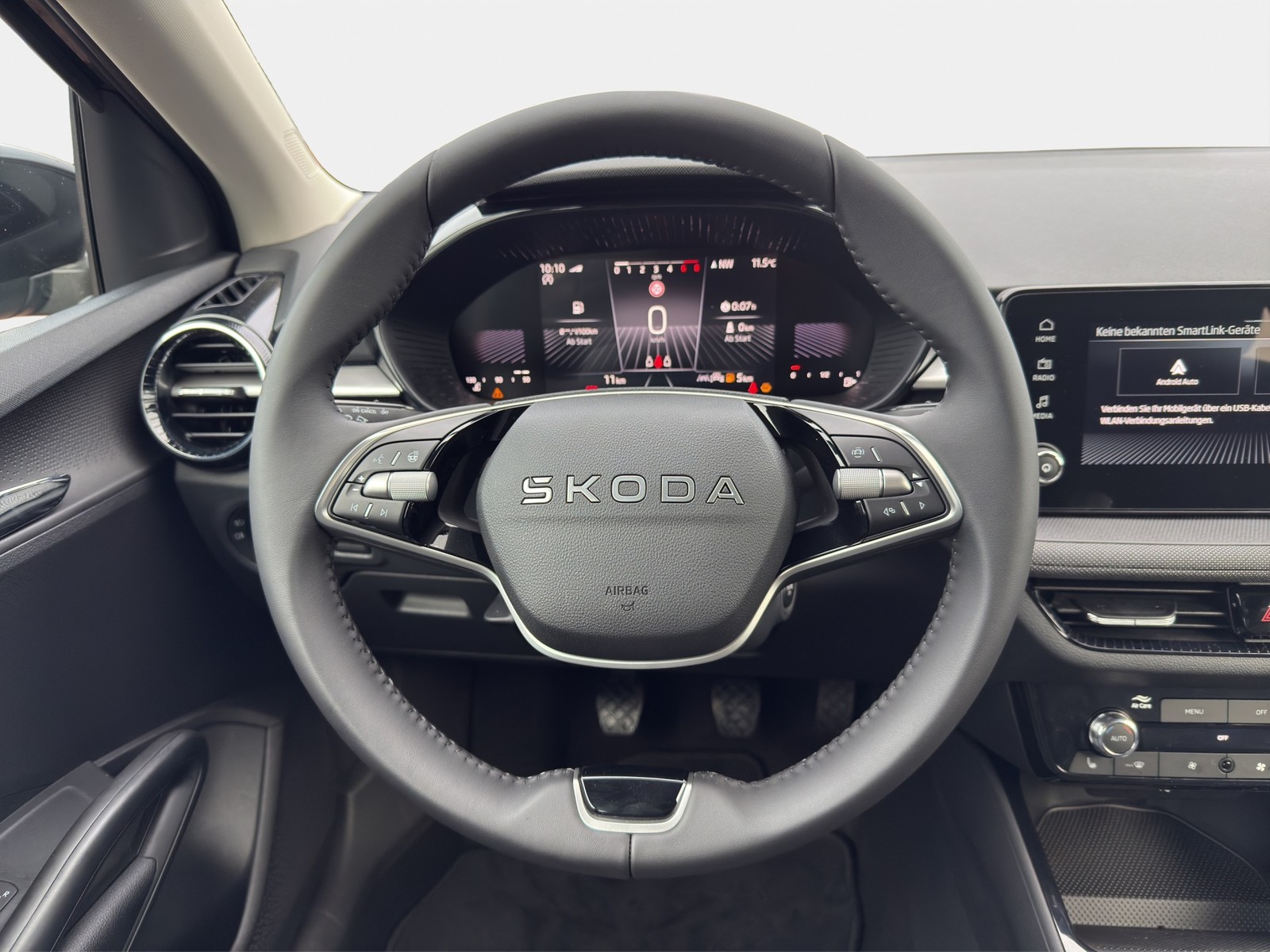 Skoda Fabia 1.0TSI Selection SHZ PDC CarPlay