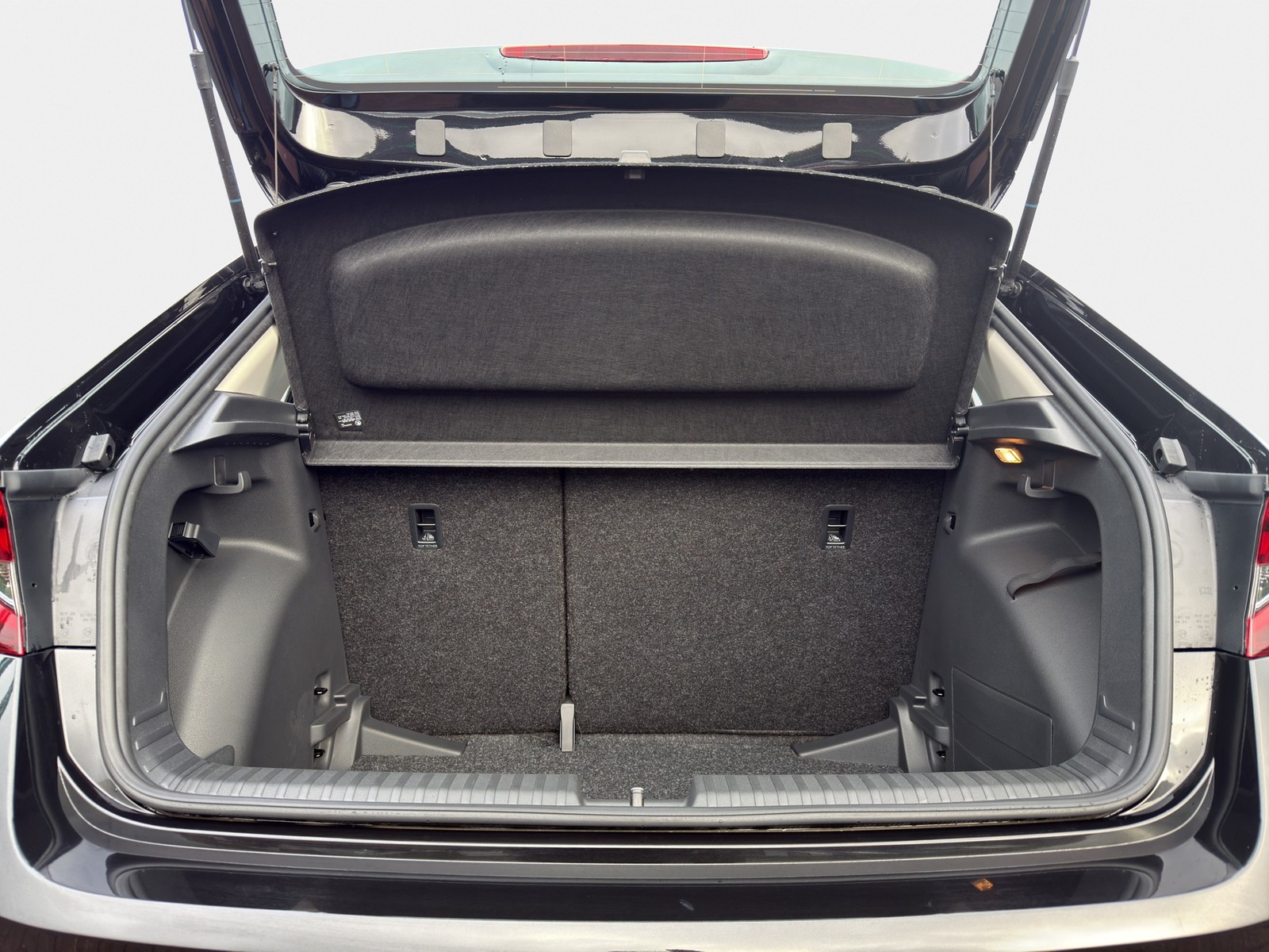 Skoda Fabia 1.0TSI Selection SHZ PDC CarPlay