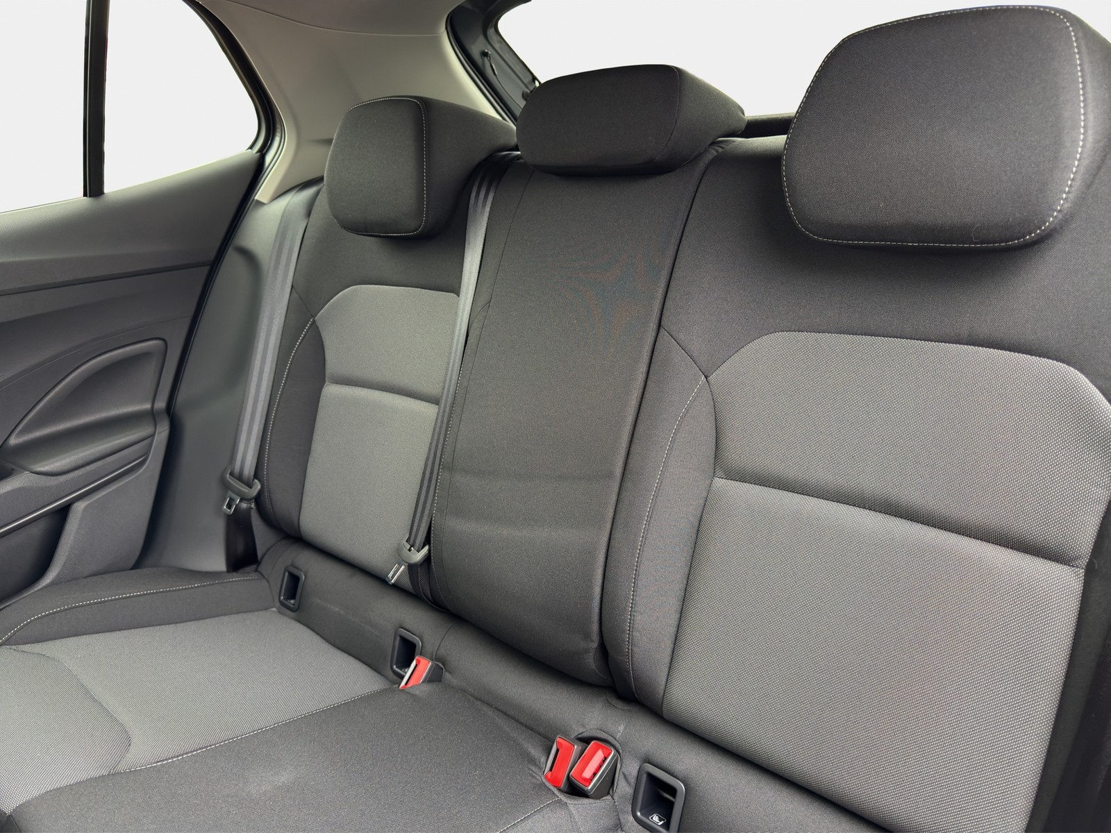 Skoda Fabia 1.0TSI Tour GANZJAHRESREIFEN ACC PDC Smartlink SHZ