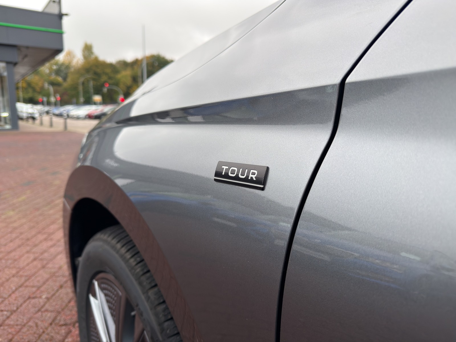 Skoda Fabia 1.0TSI Tour GANZJAHRESREIFEN ACC PDC Smartlink SHZ