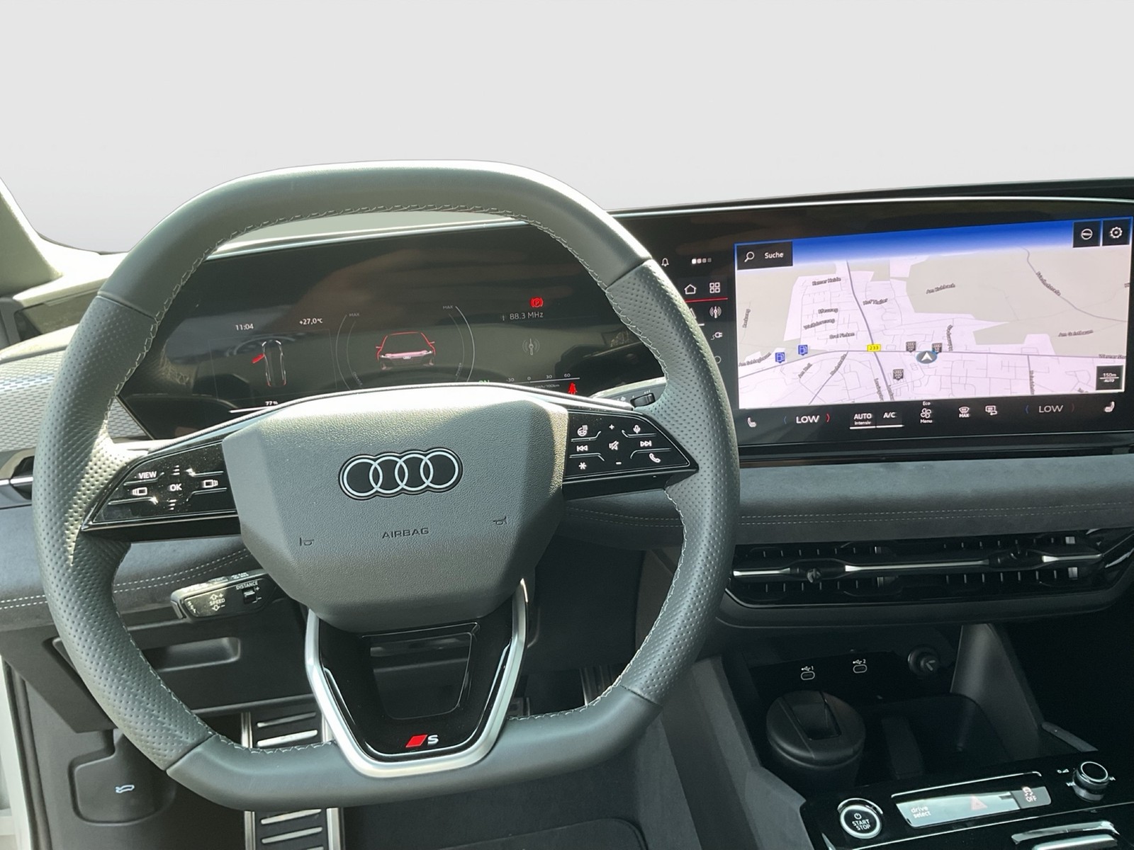 Audi A6 e-tron Avant quattro S LINE AHK 360°CAM LM20