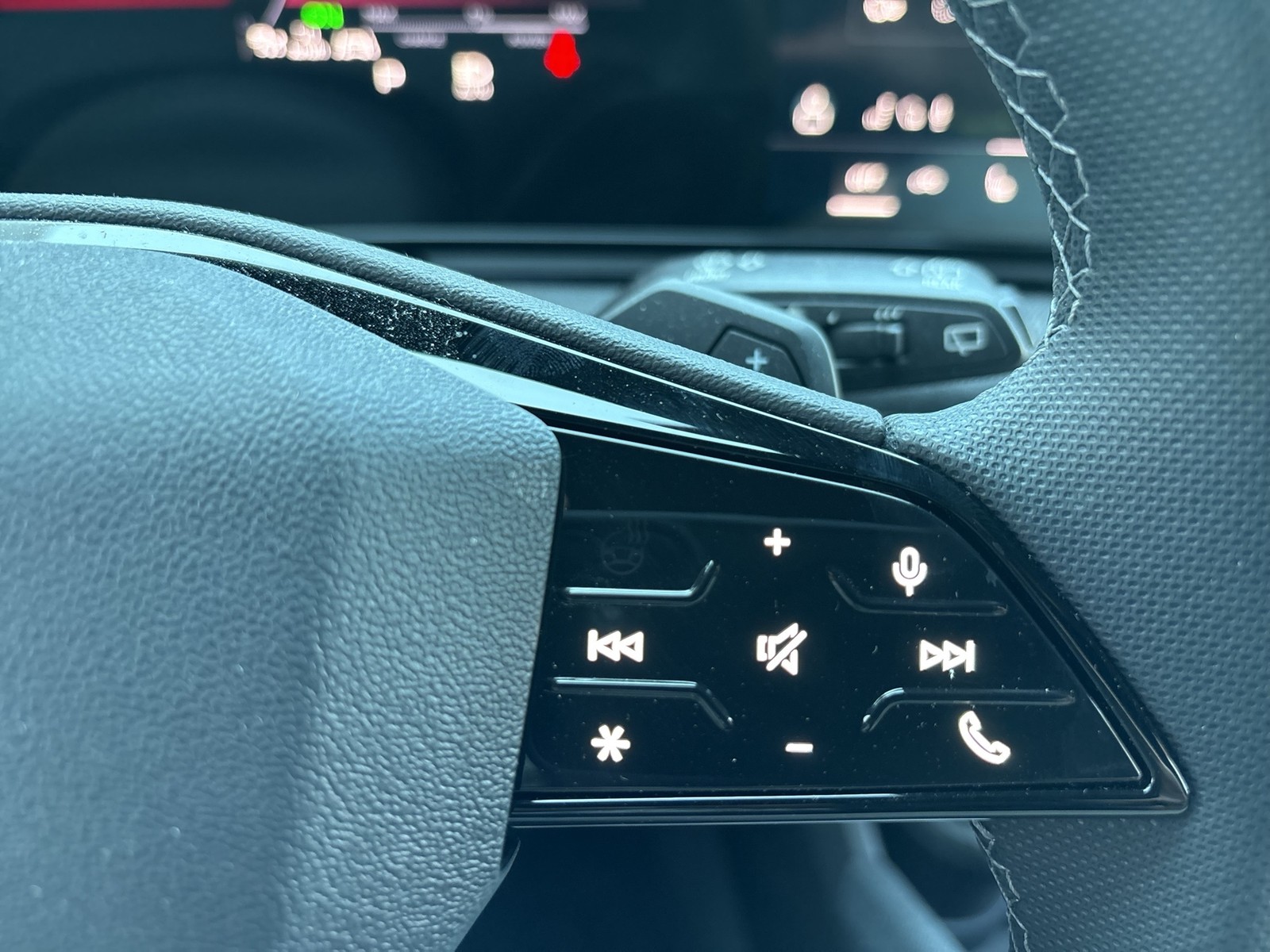 Audi A6 e-tron Avant performance S LINE B&O AHK LM20