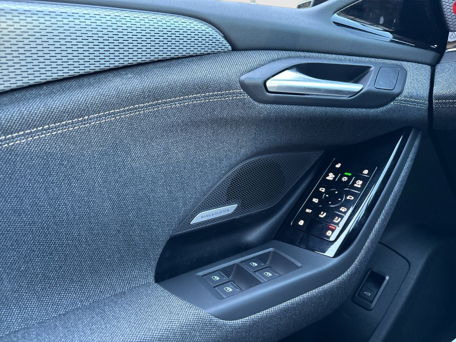 Audi A6 e-tron Avant performance S LINE B&O AHK LM20