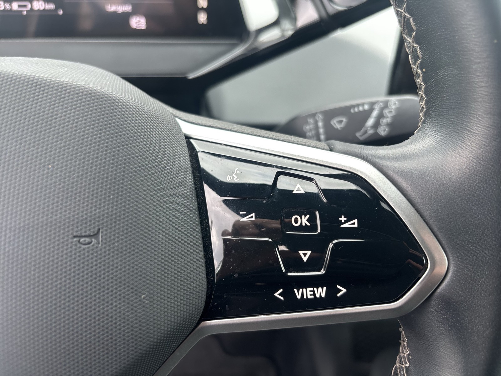 Volkswagen ID.3 Pro Performance WÄRMEPUMPE LM19 NAVI SITZHZ