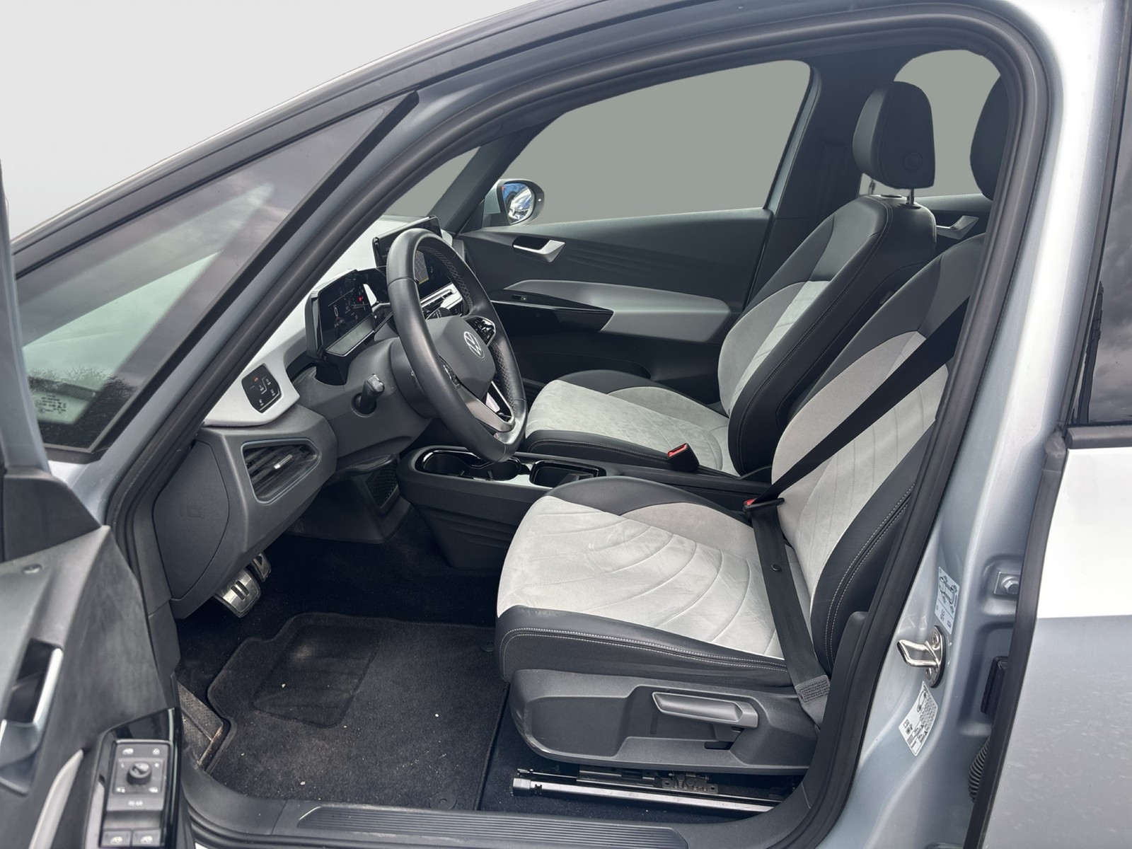 Volkswagen ID.3 Pro Performance WÄRMEPUMPE LM19 NAVI SITZHZ