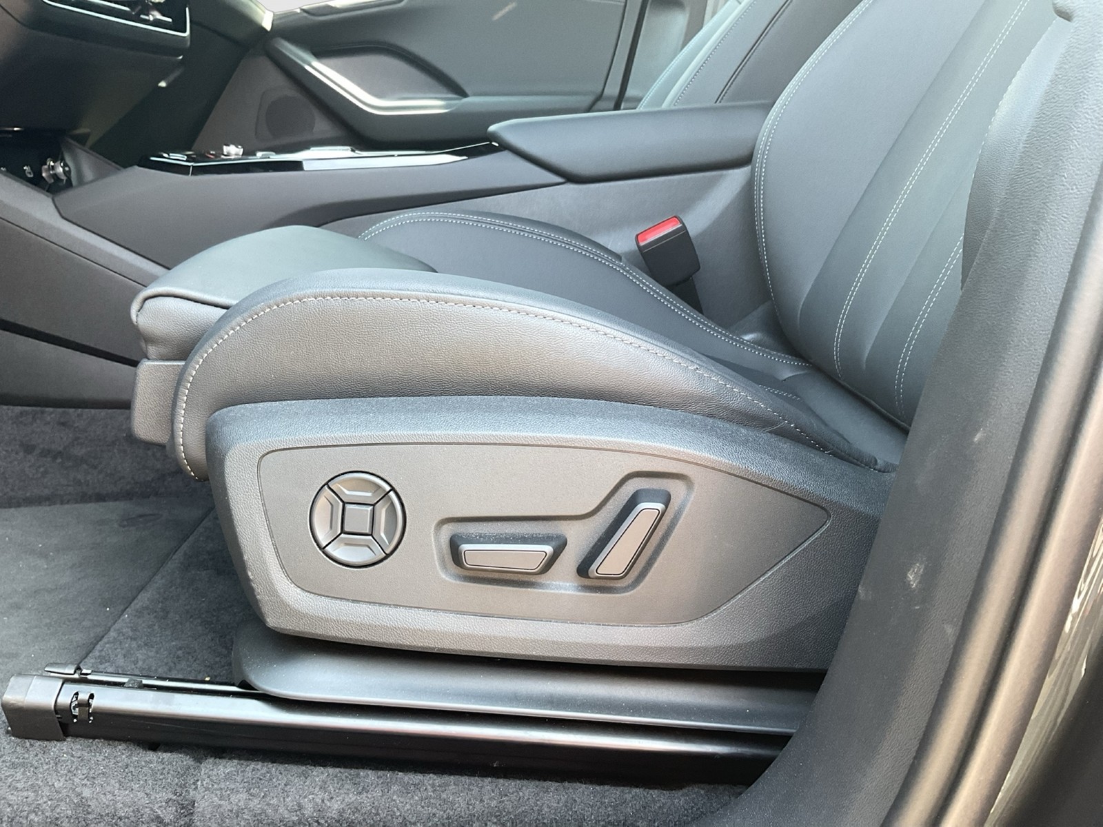 Audi Q6 e-tron Sportback performance S LINE B&O LM20