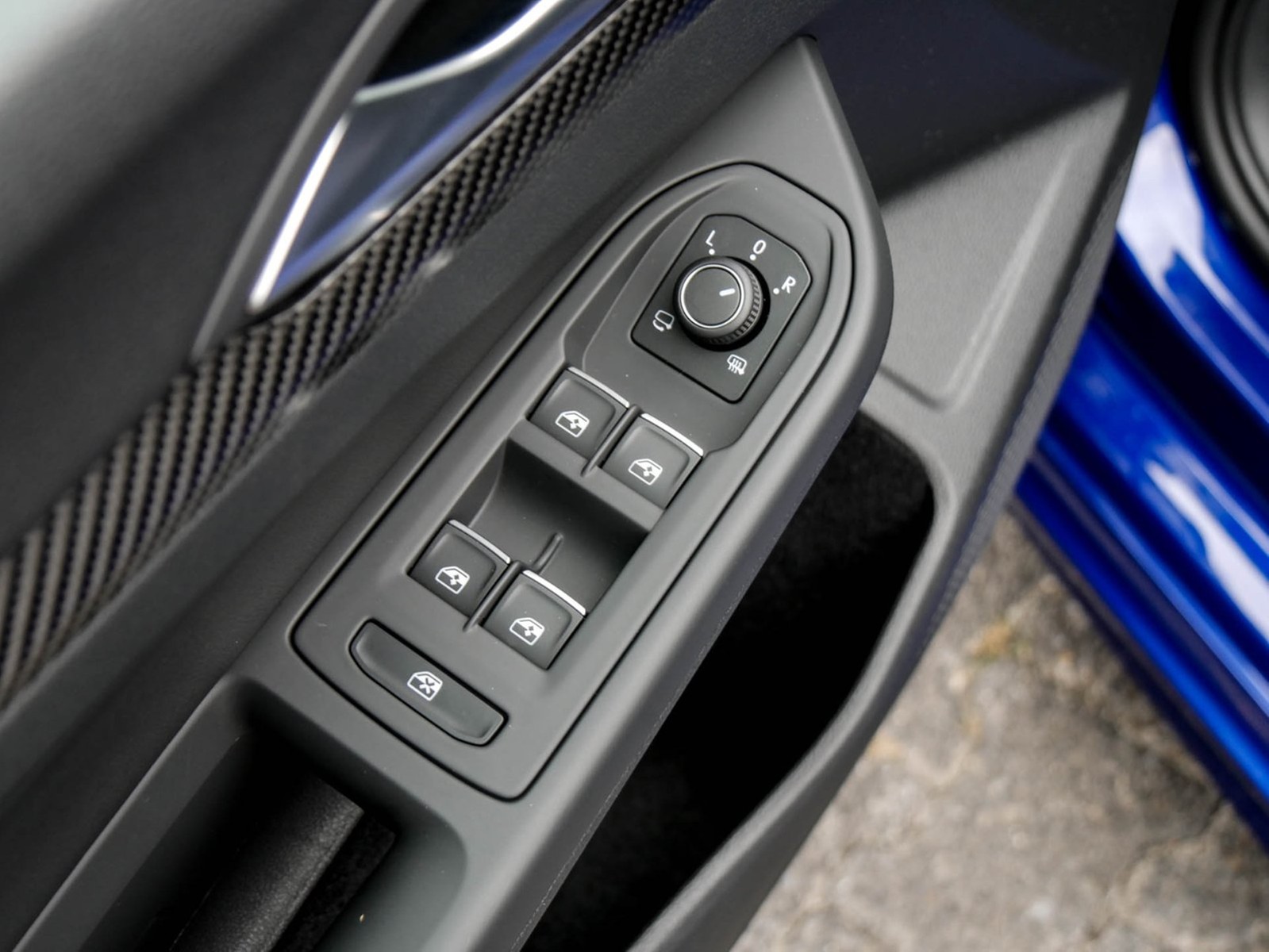 Volkswagen Golf VIII 2.0 R 4X4 FACELIFT LEDER PANO 360°CAM