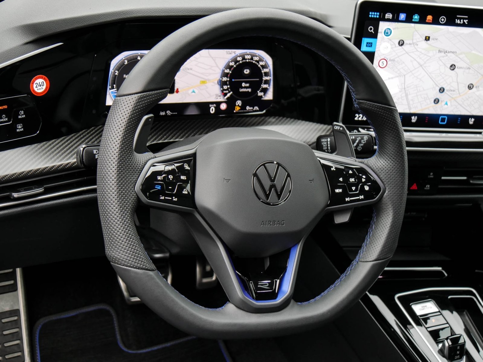 Volkswagen Golf VIII 2.0 R 4X4 FACELIFT LEDER PANO 360°CAM