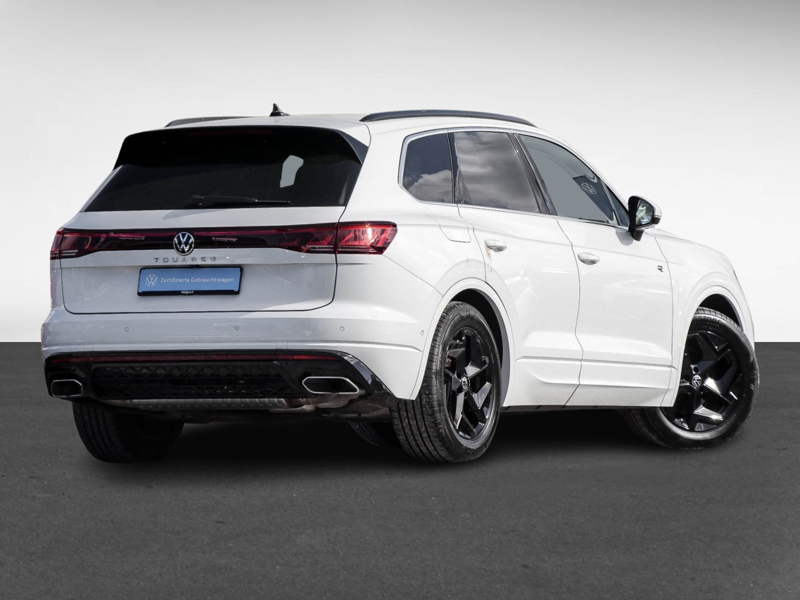 Volkswagen Touareg V6 R-LINE NEUES MODELL 4X4 CAM STAND&SITZHEIZUNG ALU