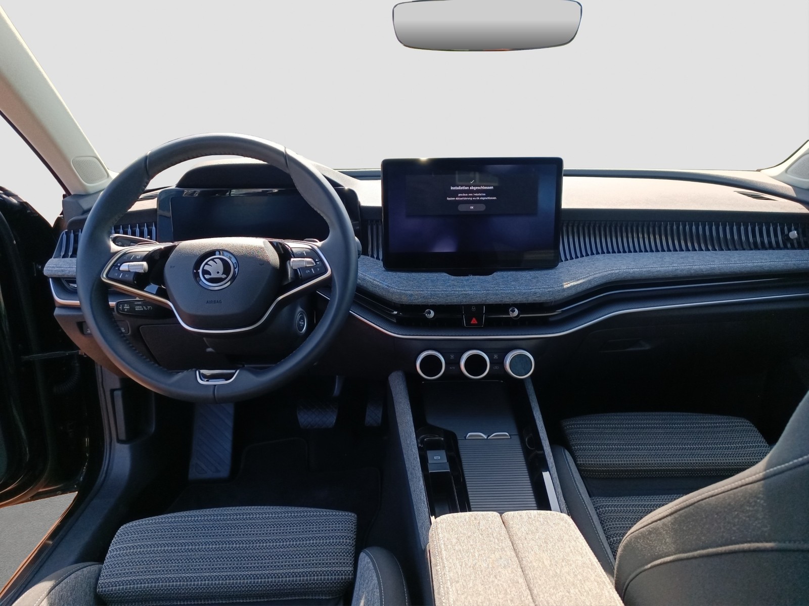 Skoda Superb Combi 1.5 SELECTION NAVI AHK KLIMAAUTO.