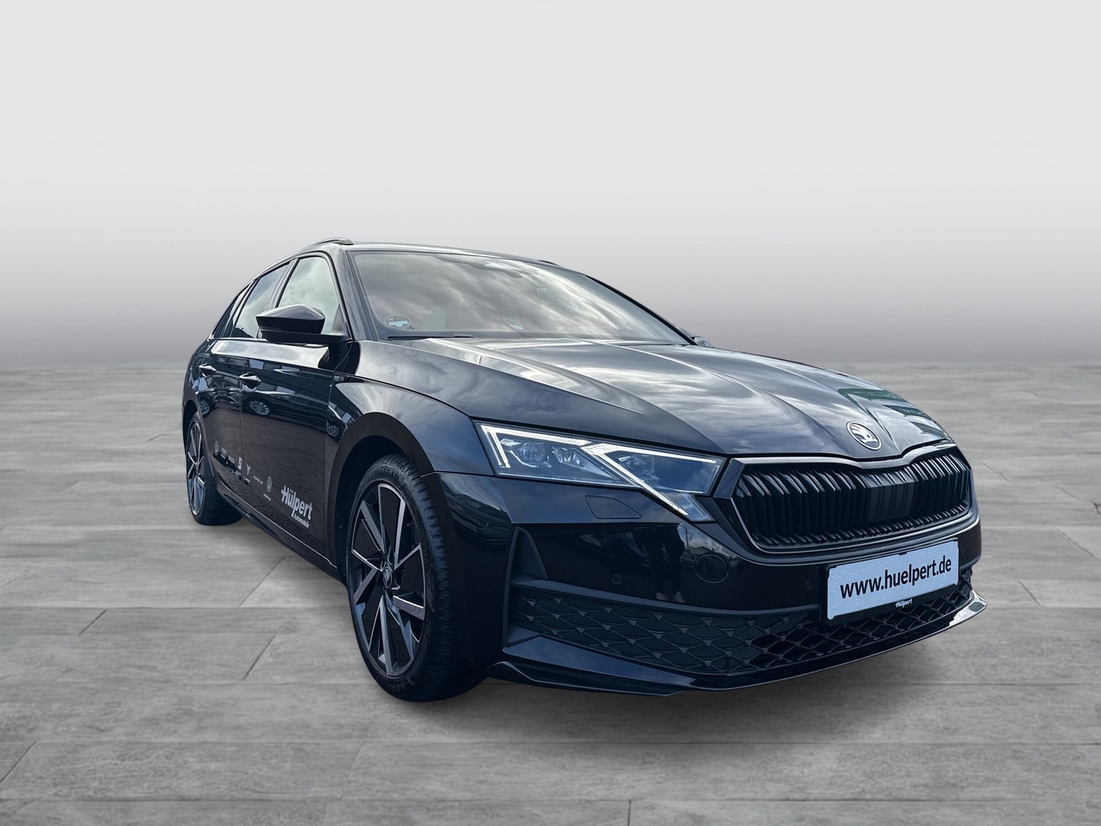 Skoda Octavia Combi 1.5 SPORTLINE DSG CAM ACC LM18