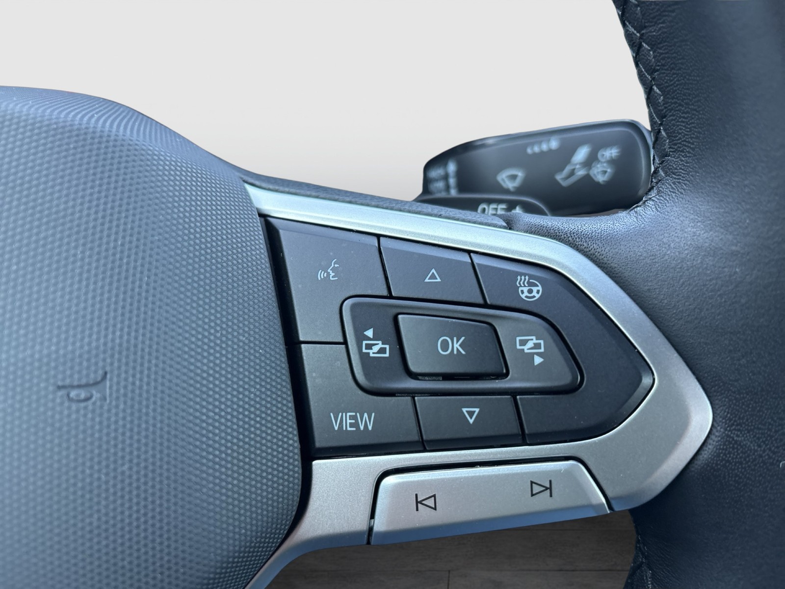 Volkswagen T-Roc Cabriolet 1.5 GOAL CAM ACC NAVI LM17 LED+