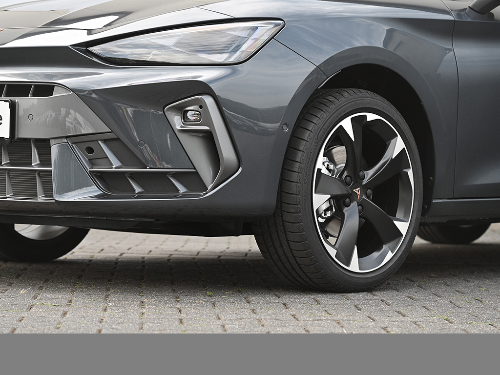 Cupra Leon ST 1.5 DSG SENNHEISER AHK-Vorb. NAV ACC