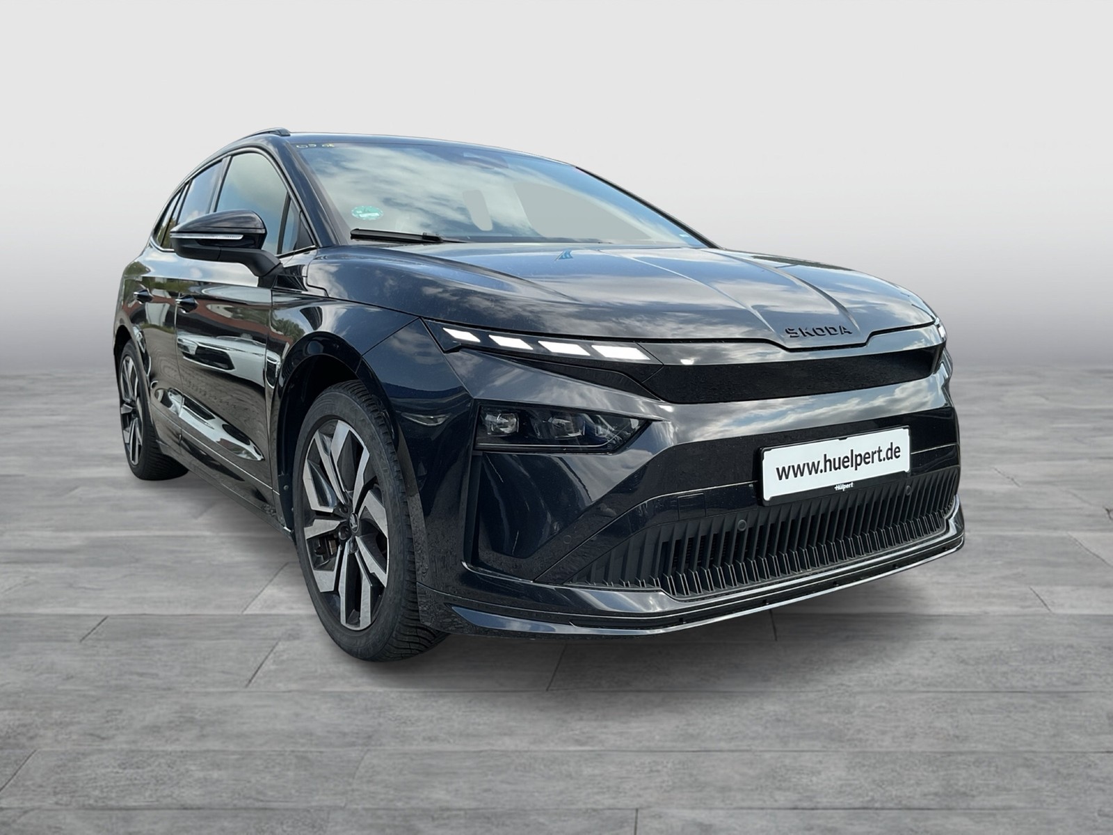 Skoda Enyaq 85 SPORTLINE WÄRMEPUMPE PANO AHK CAM LM20
