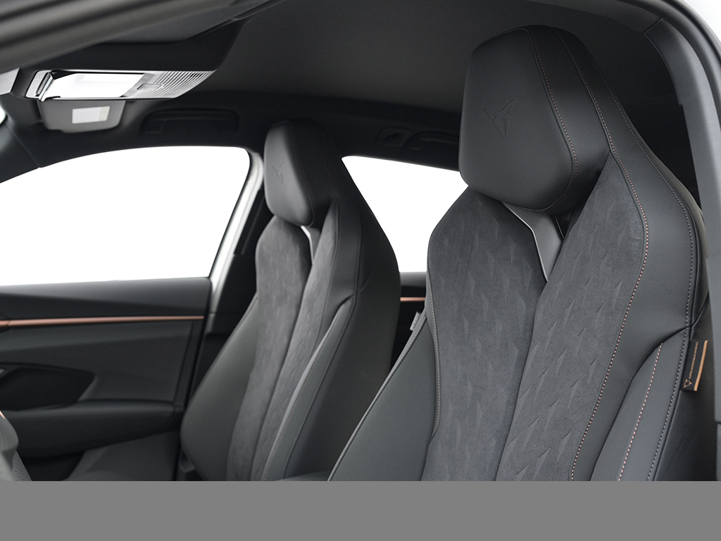 Cupra Terramar 1.5 VZ HYBRID DSG MATRIX HUD 360CAM NAV