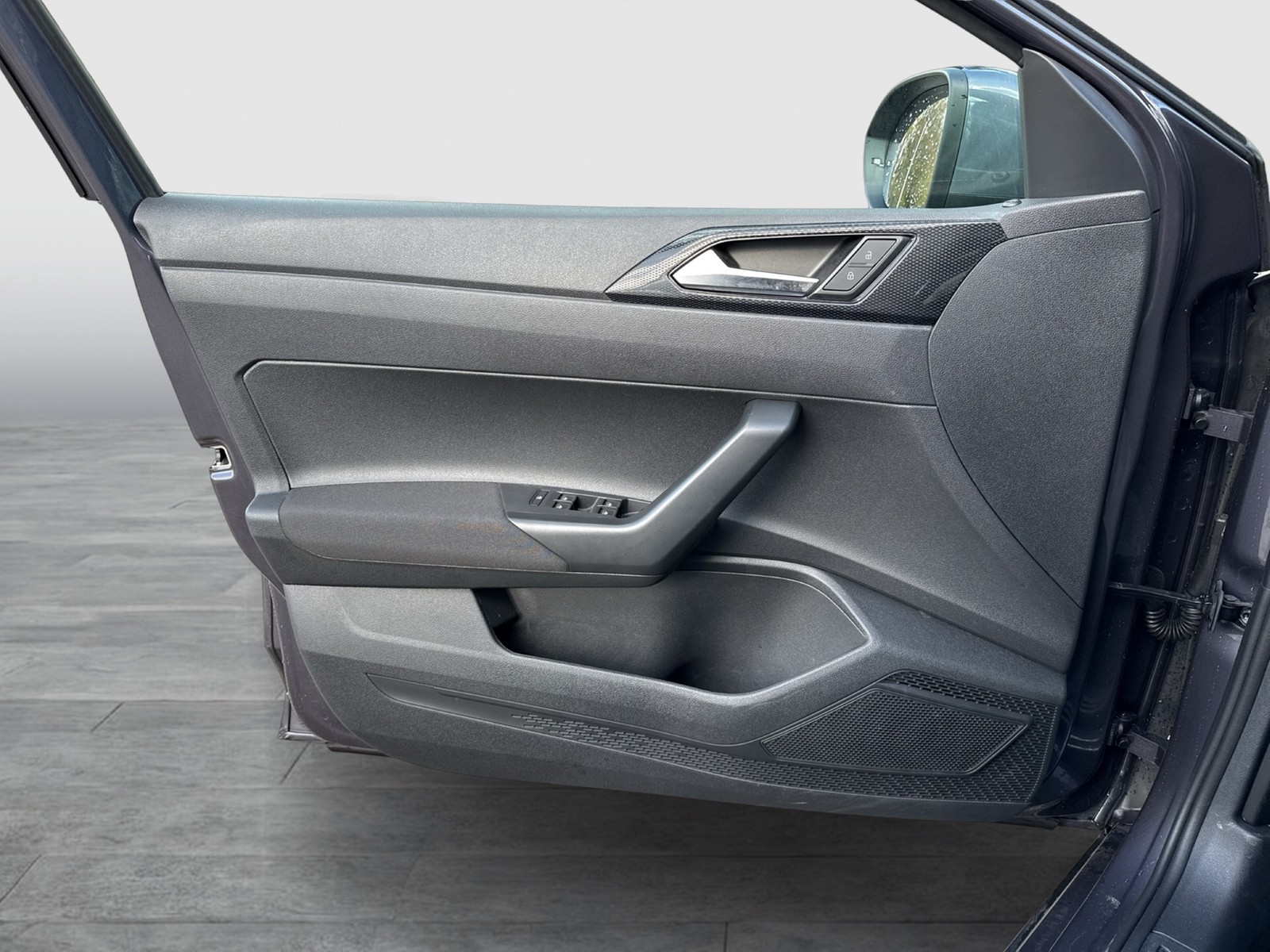 Volkswagen Taigo 1.0 LIFE VIRTUALCOCKPIT CARPLAY ALU SITZHZ