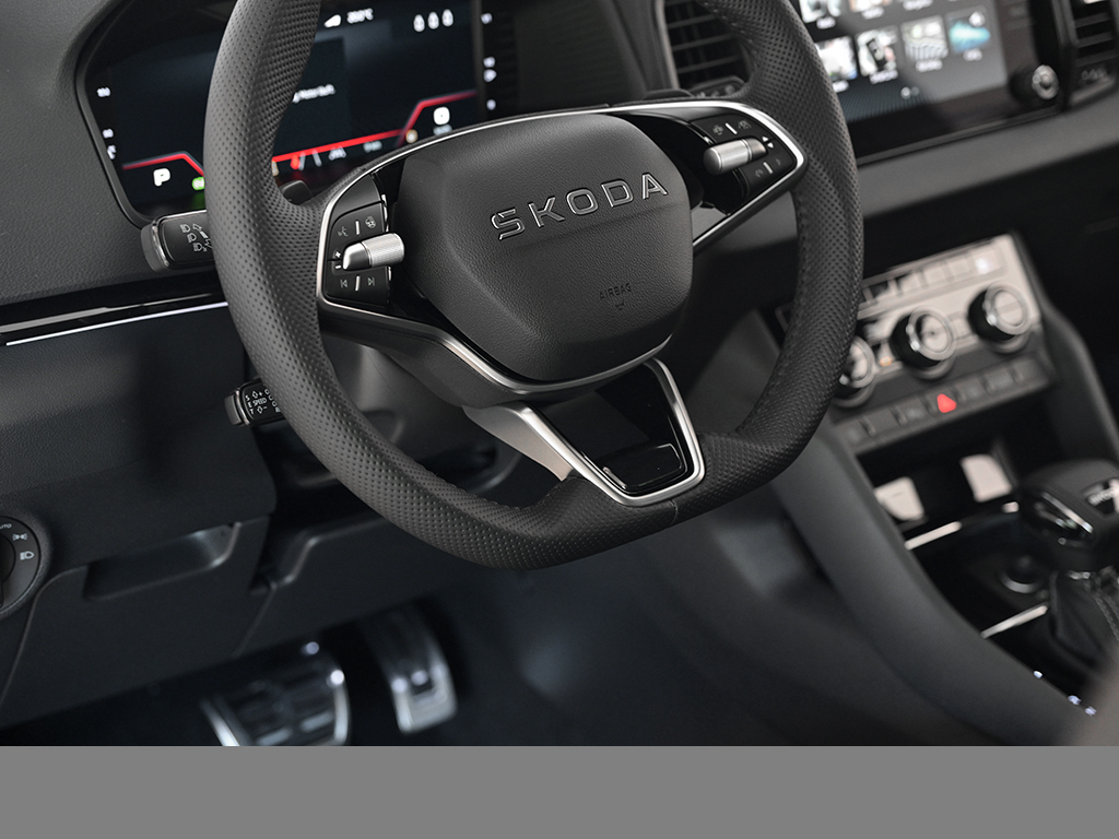 Skoda Karoq 1.5 SPORTLINE PANO CAM ACC LM18 MATRIX NAVI