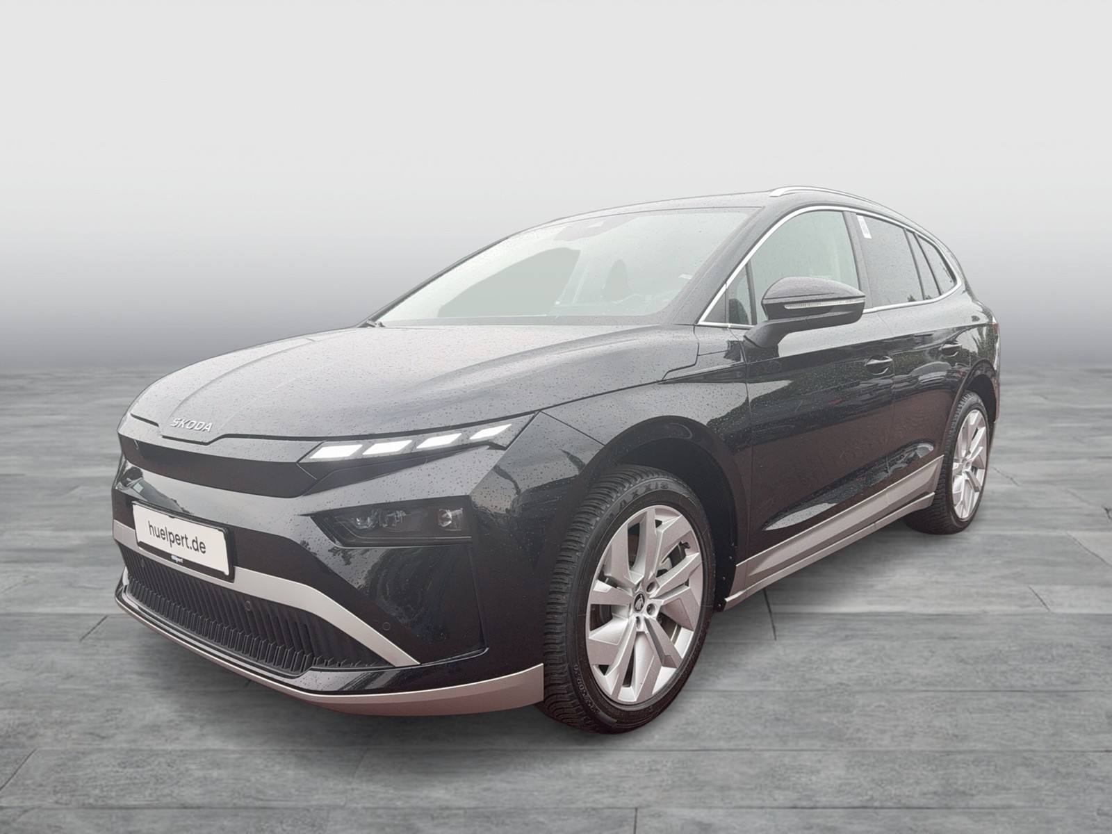 Skoda Enyaq 85 LOFT WÄRMEPUMPE PANO AHK CAM ACC LM20