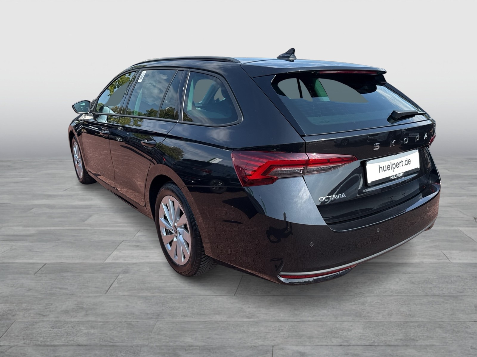 Skoda Octavia Combi 2.0 SELECTION AHK CAM ACC NAVI