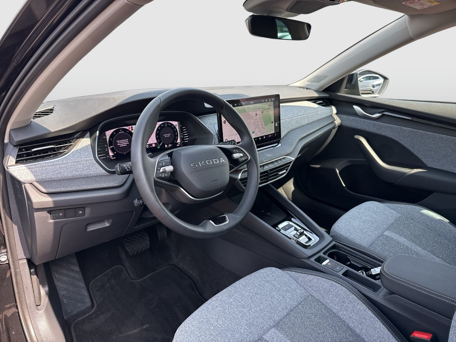 Skoda Octavia Combi 2.0 SELECTION AHK CAM ACC NAVI