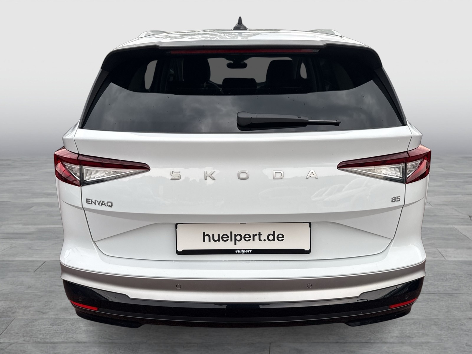Skoda Enyaq 85 LOFT WÄRMEPUMPE PANO CANTON AHK 360°CAM