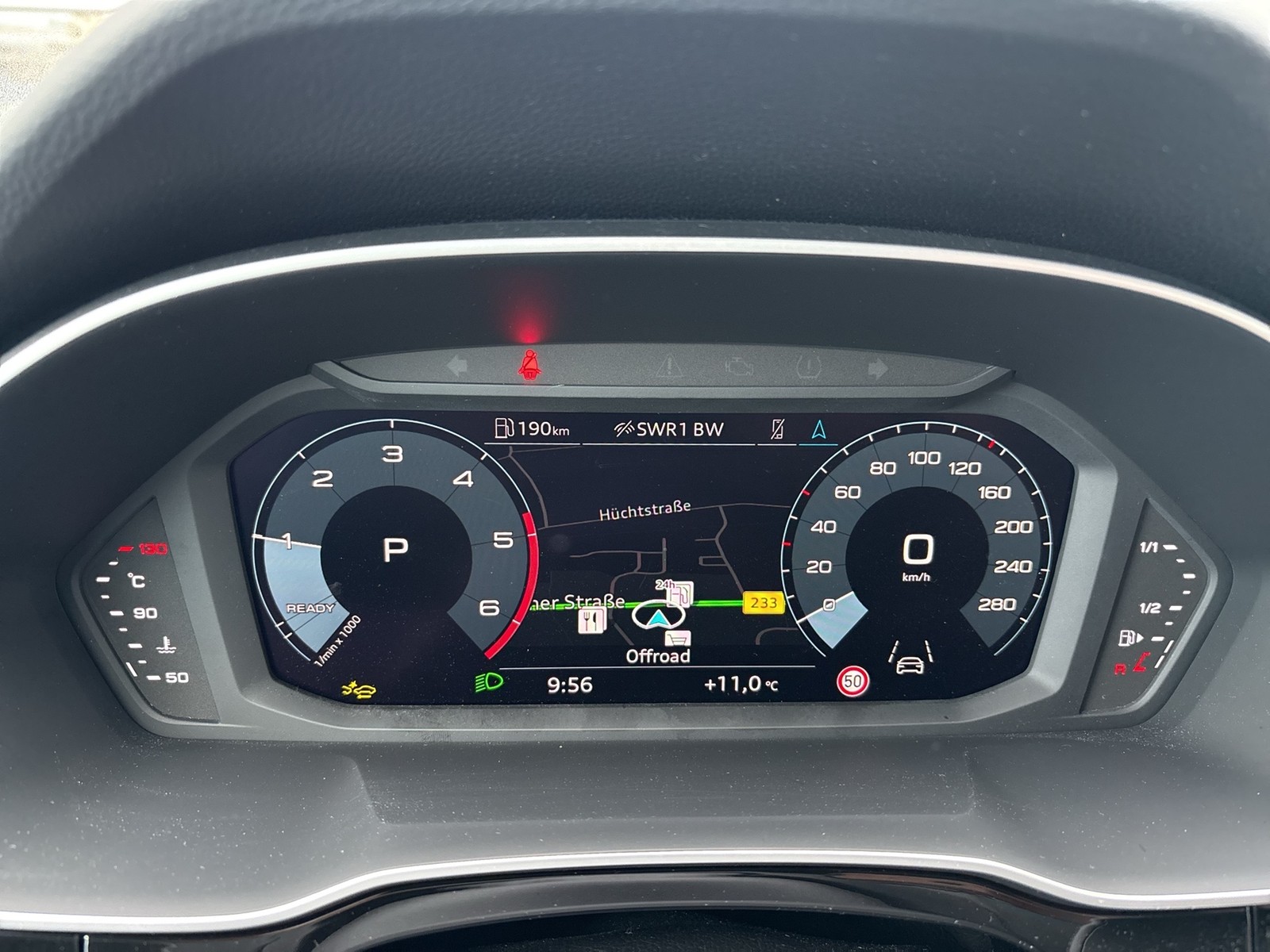 Audi Q3 35 ACC MATRIXLED NAVI+ AHK-VORBEREITUNG LM17