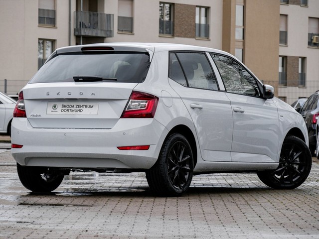 Skoda Fabia 1.0 CLEVER BEST OF PANO ACC NAVI LED ALU