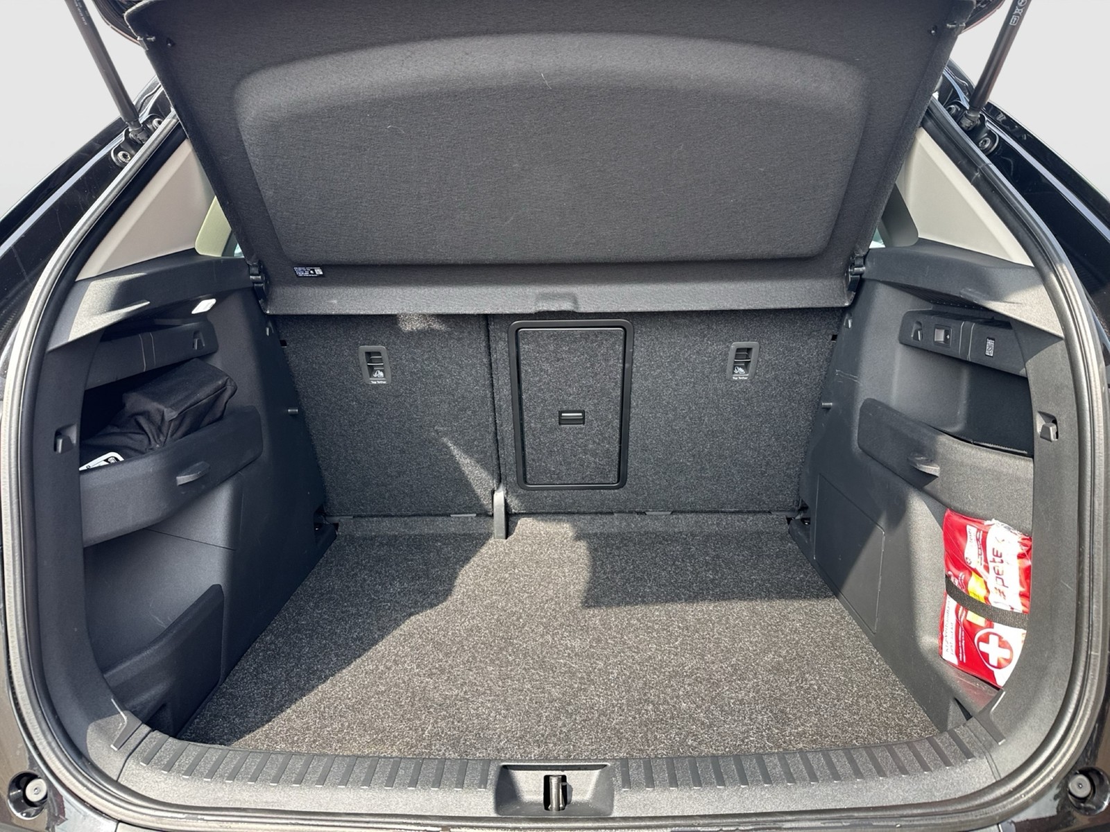 Skoda Elroq 85 LOFT WÄRMEPUMPE AHK CAM ACC LM19 NAVI
