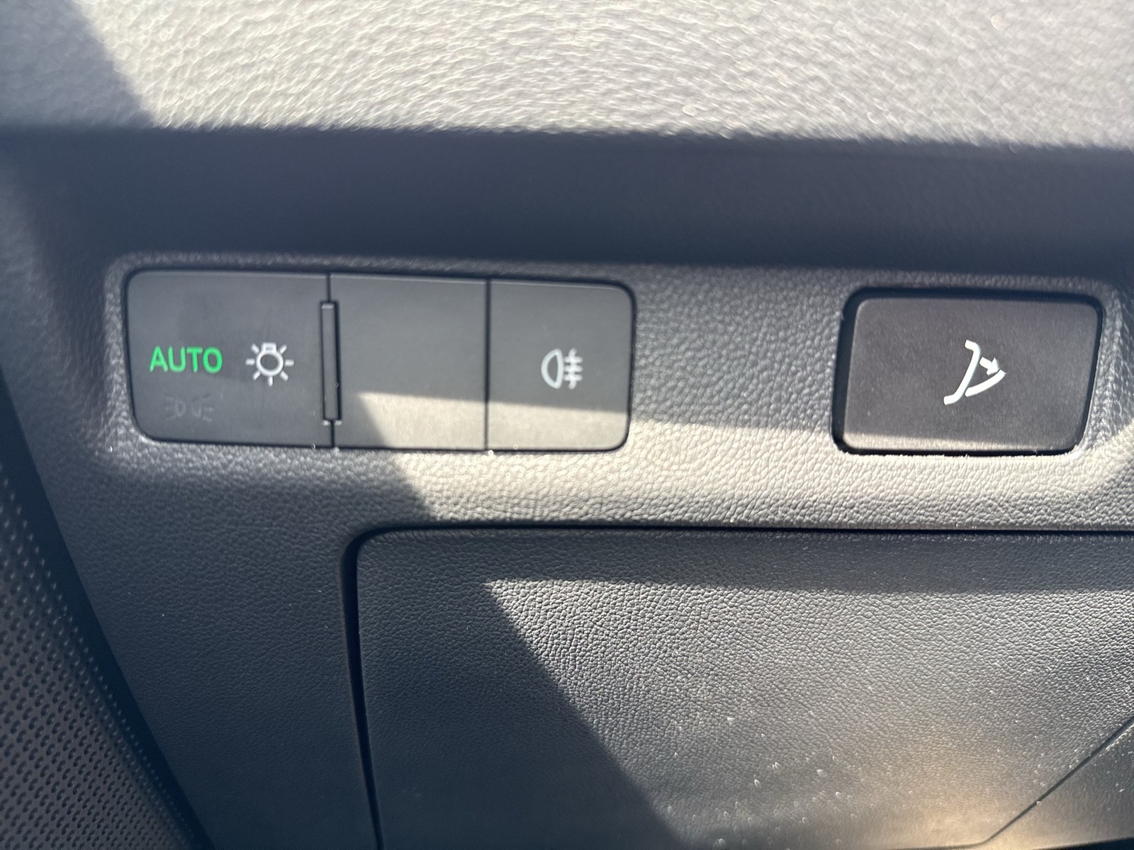 Skoda Elroq 85 LOFT WÄRMEPUMPE AHK CAM ACC LM19 NAVI
