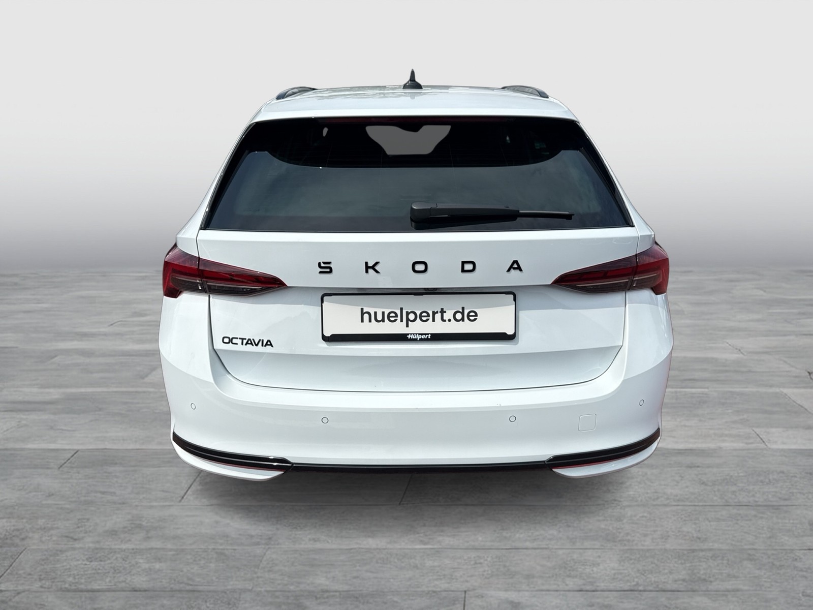 Skoda Octavia Combi 2.0 SPORTLINE 360CAM ACC LM18 NAVI