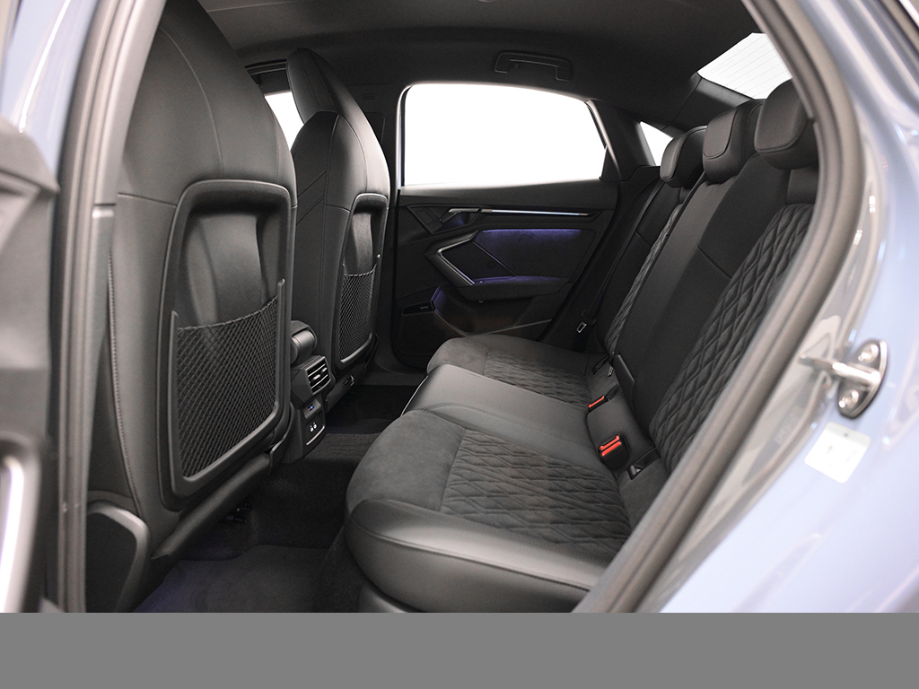 Audi RS3 Limousine RS-SPORTABGASANLAGE MATRIXLED LM19