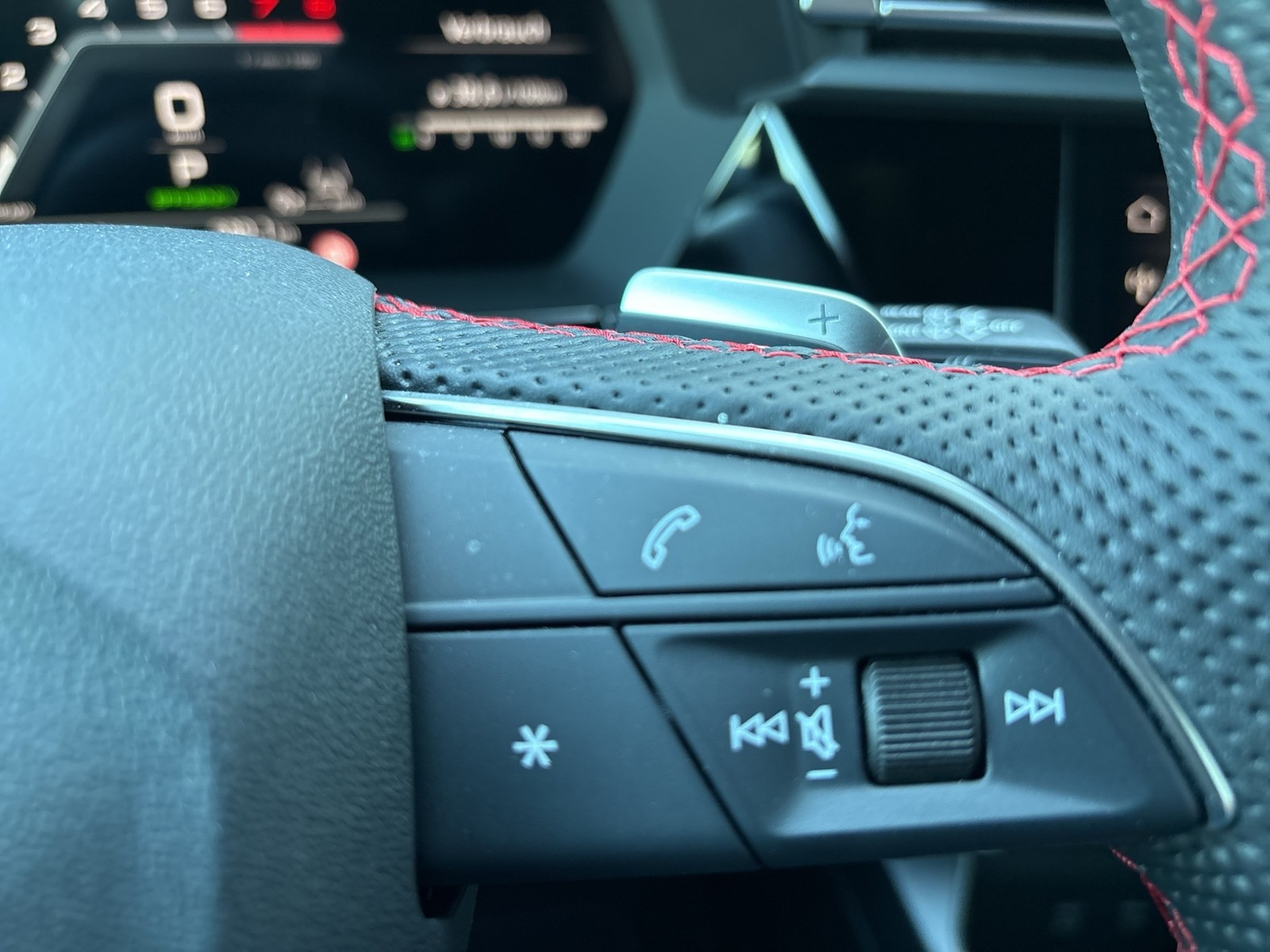 Audi A3 Sportback quattro S LINE STANDHZ. SONOS AHK