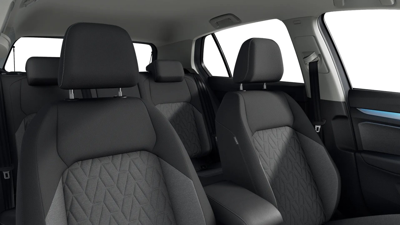 Volkswagen Golf VIII 1.5 eTSI LIFE CAM ACC HEAD-UP NAVI ALU