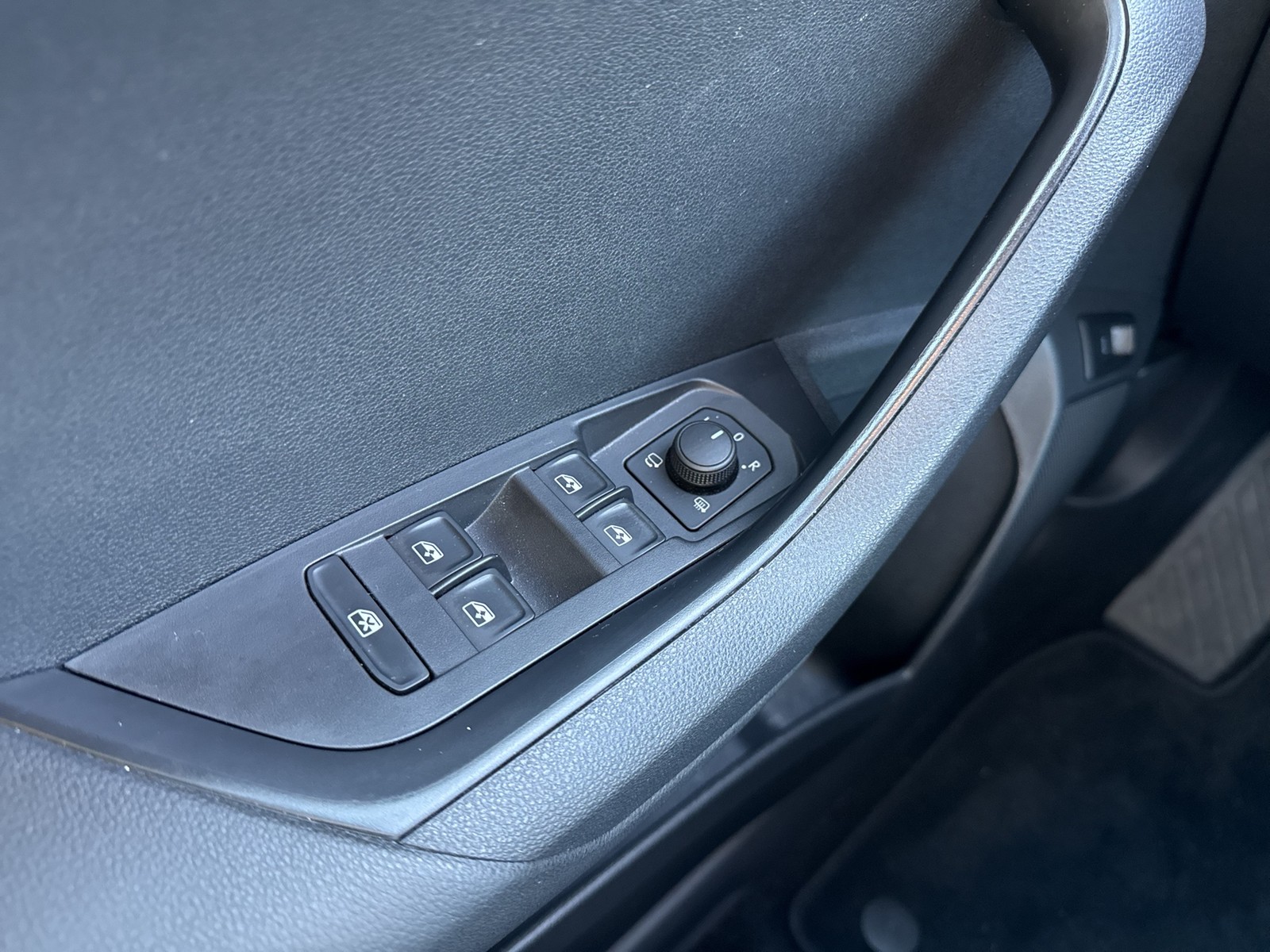 Skoda Karoq 2.0 SPORTLINE CAM ACC LM18 MATRIX E-KLAPPE