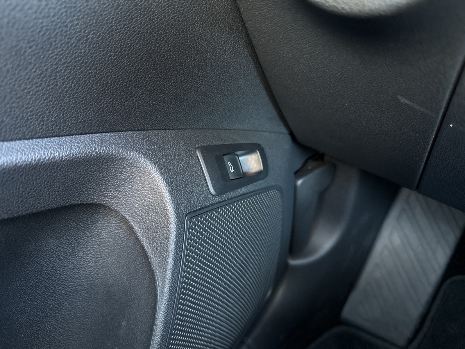 Skoda Karoq 2.0 SPORTLINE CAM ACC LM18 MATRIX E-KLAPPE