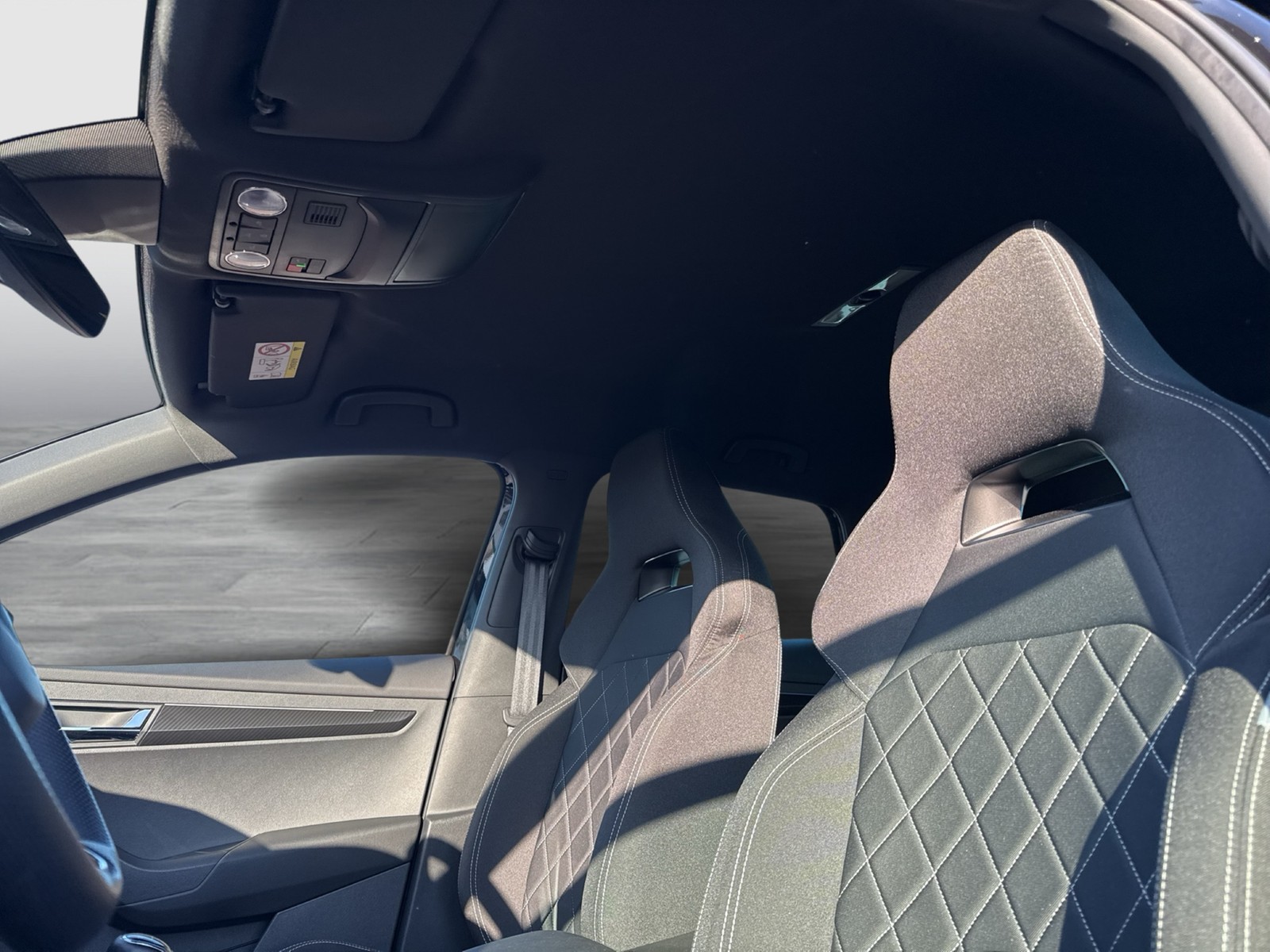 Skoda Karoq 2.0 SPORTLINE CAM ACC LM18 MATRIX E-KLAPPE