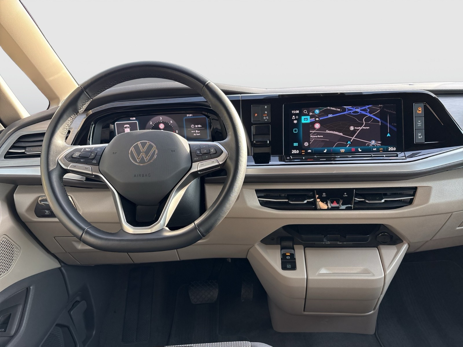 Volkswagen T7 Multivan 2.0 LIFE AHK CAM NAVI LM17 E-KLAPPE