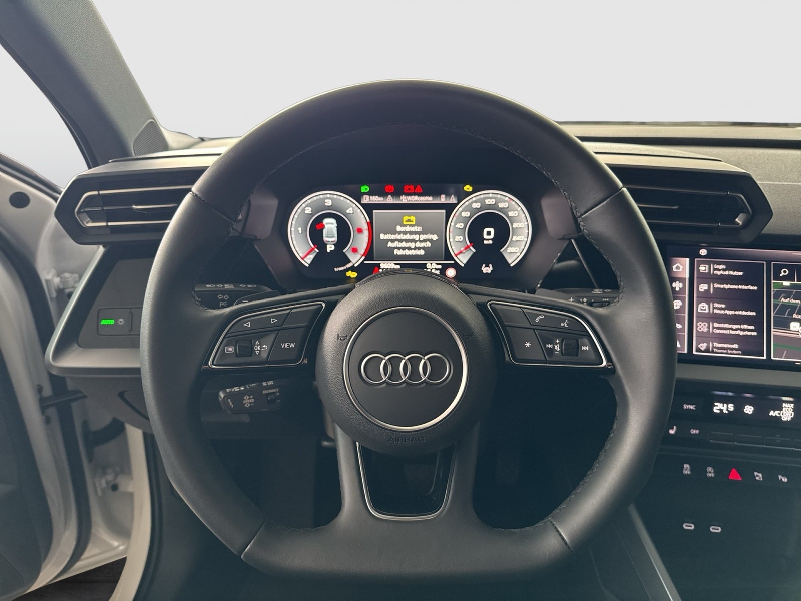 Audi A3 35 S LINE BLACKPAK CAM ACC NAVI+ CARPLAY LM17
