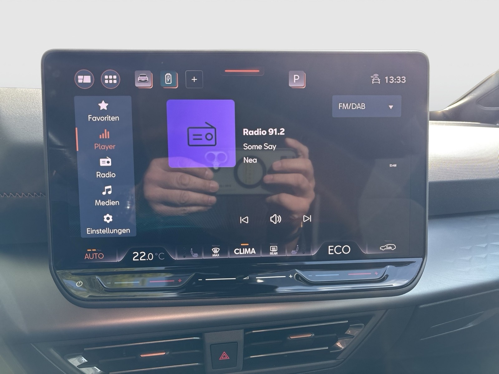 Cupra Born E-BOOST CAM ACC LM19 NAVI CARPLAY SITZHEIZ.