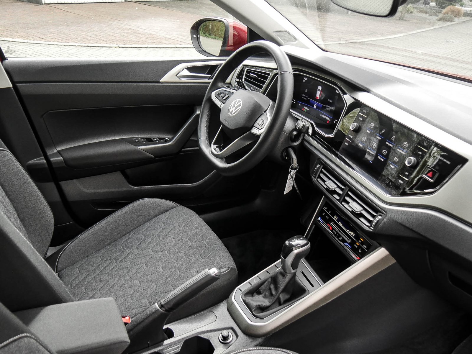 Volkswagen Taigo 1.5 MOVE CAM SITZHEIZUNG ALU LED DAB+ USB