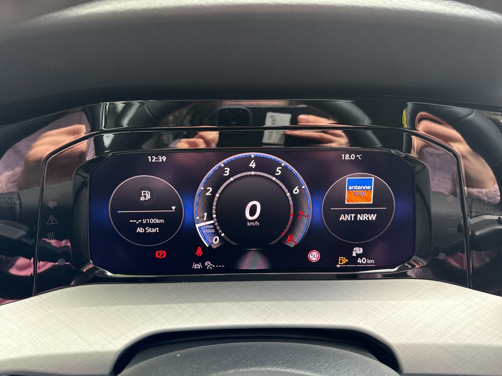 Volkswagen Golf VIII 1.5 LIFE ACC CARPLAY ALU SITZHEIZUNG