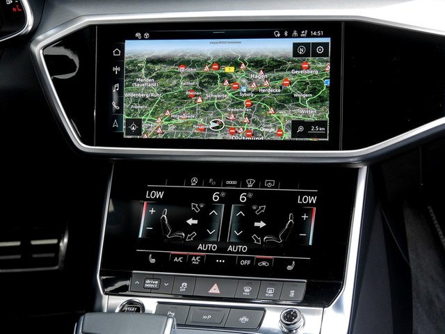 Audi A6 Avant 55 Qu. S LINE BLACKPAK B&O AHK LM21