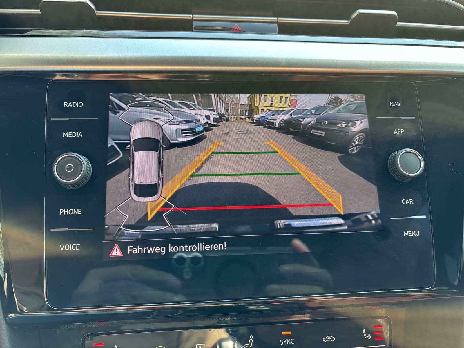Volkswagen Arteon HYBRID ELEGANCE LEDER PANO KAMERA ALU19"