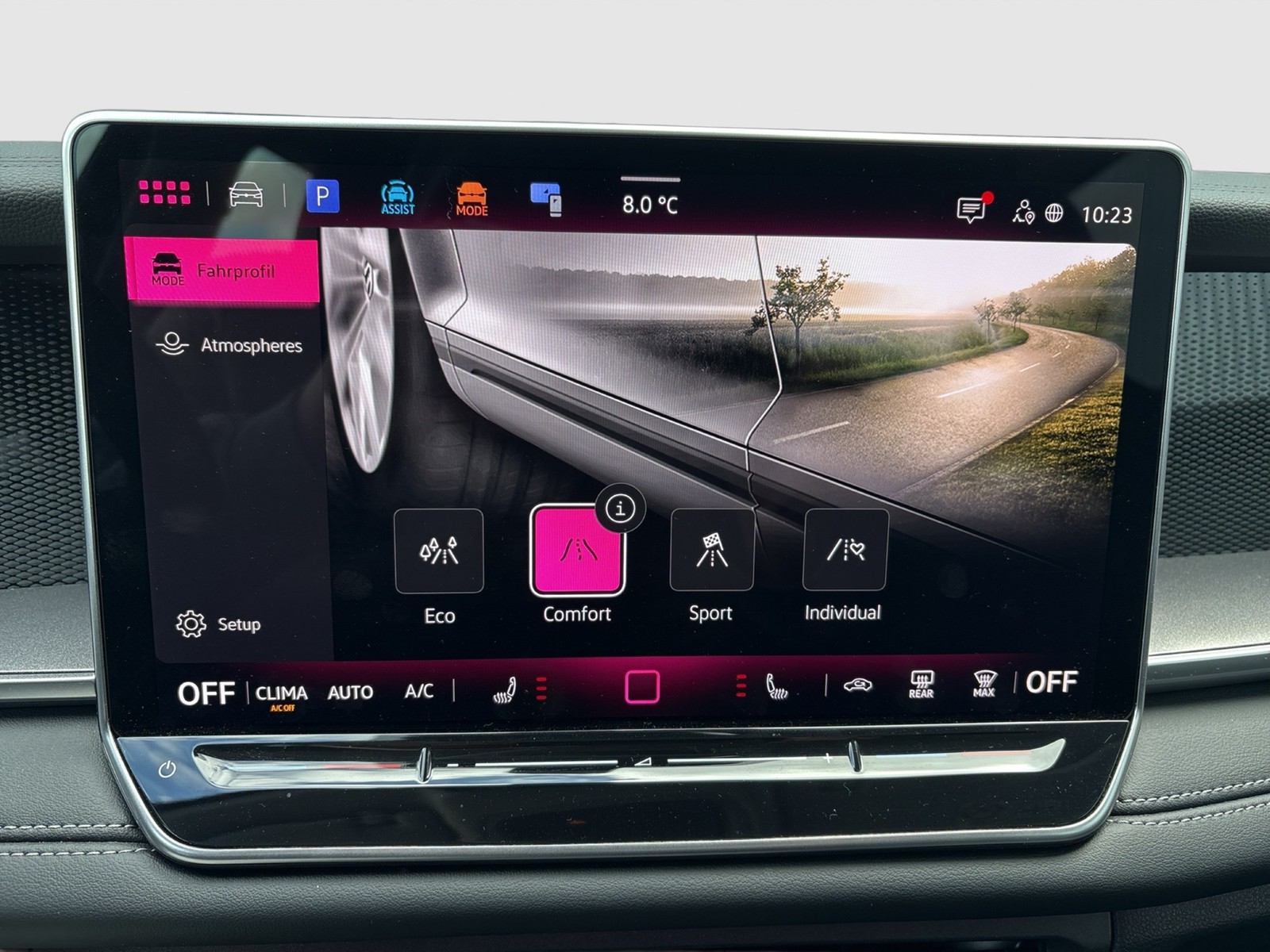 Volkswagen Tayron 1.5 eTSI LIFE AHK CAM ACC LM18 CARPLAY