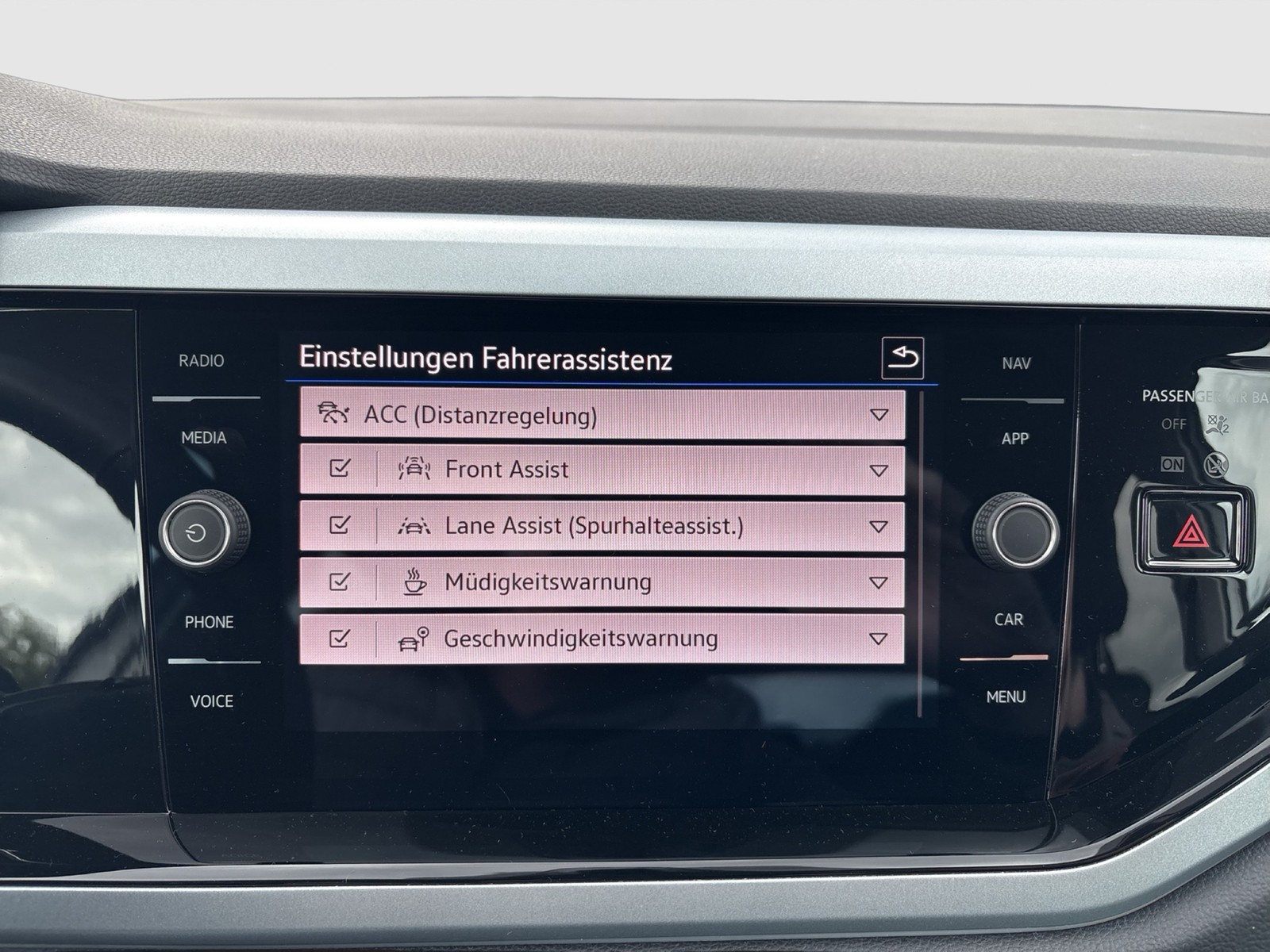 Volkswagen Taigo 1.5 GOAL CAM ACC LM17 CARPLAY SITZHEIZUNG