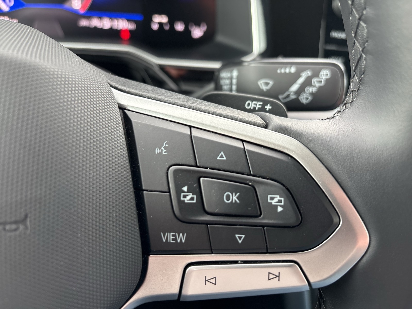 Volkswagen Taigo 1.5 GOAL CAM ACC LM17 CARPLAY SITZHEIZUNG