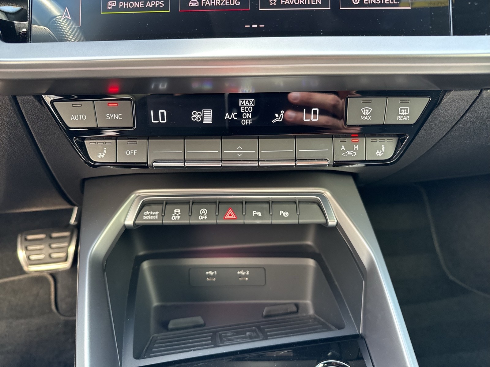 Audi A3 Sportback 35 S LINE BLACKPAK LM19 NAVI+