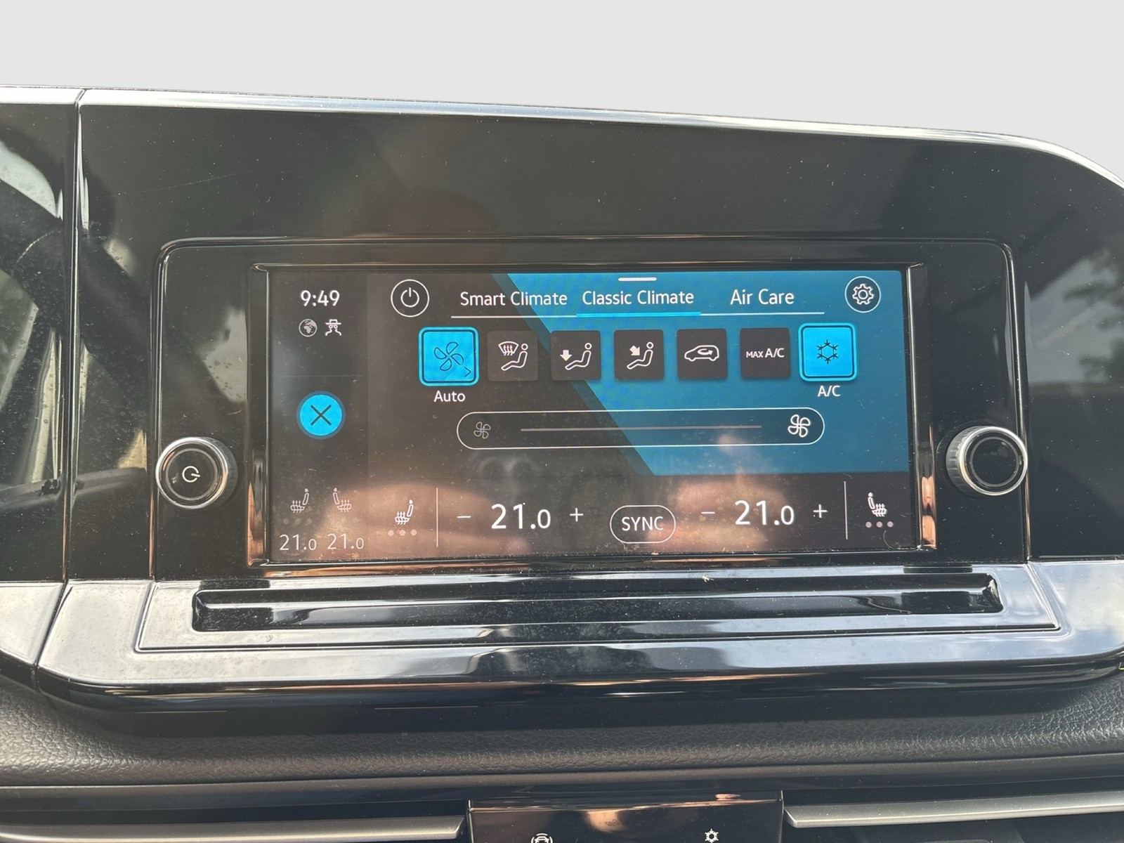 Volkswagen Caddy 1.5 STYLE 7SITZE PANO AHK LM17 CARPLAY