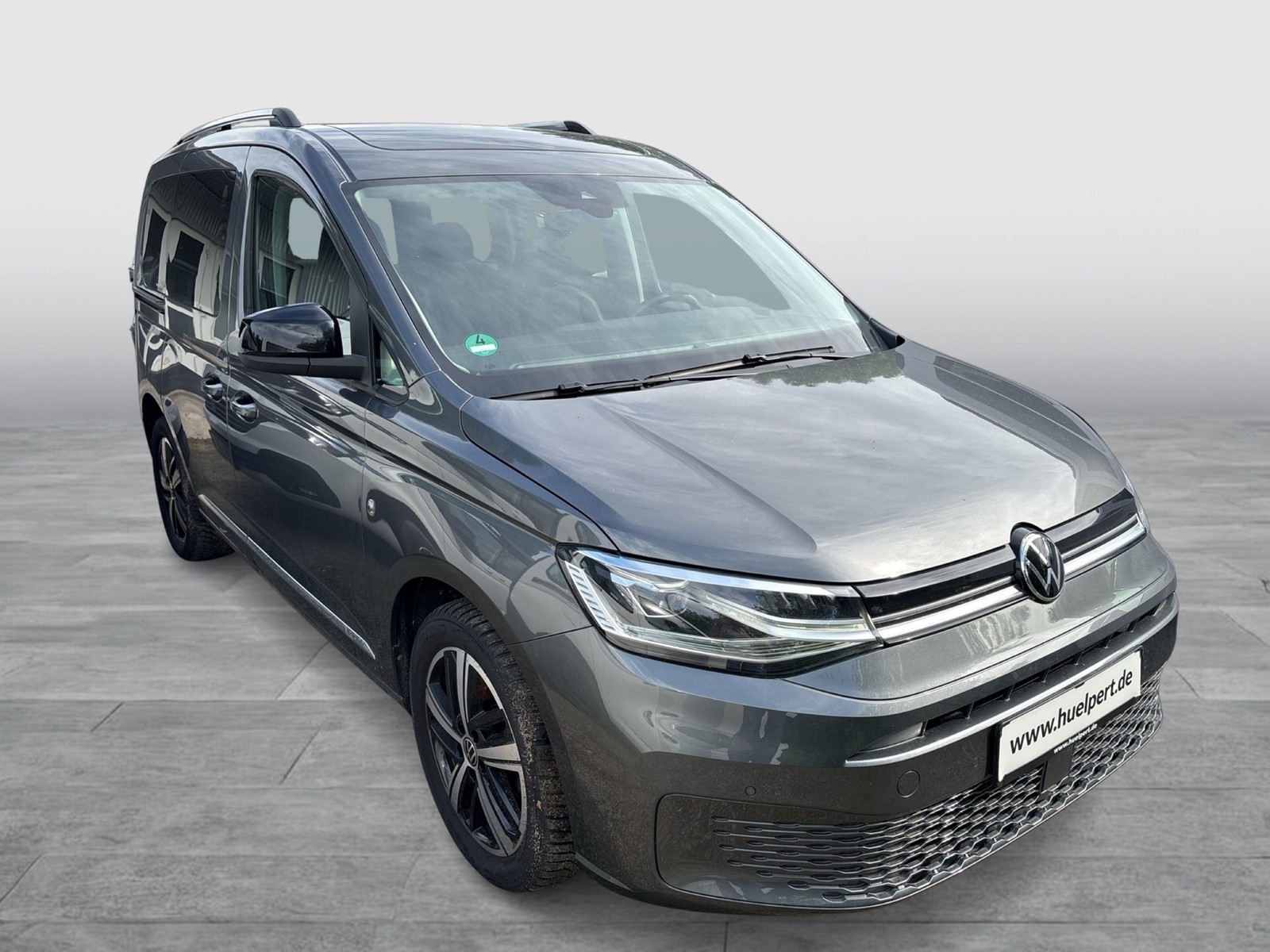 Volkswagen Caddy 1.5 STYLE 7SITZE PANO AHK LM17 CARPLAY