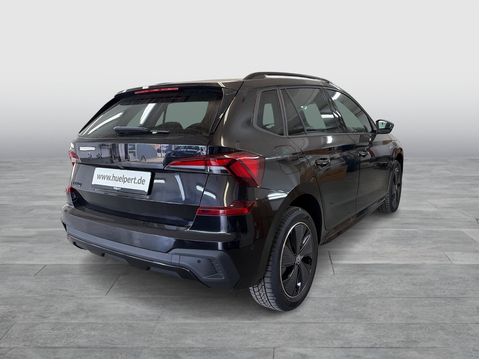 Skoda Kamiq 1.5 MONTE CARLO PANO AHK CAM ACC MATRIX